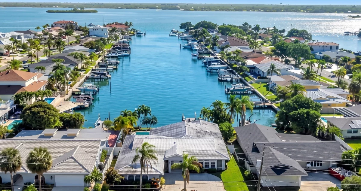 Top Neighborhoods in Clearwater image